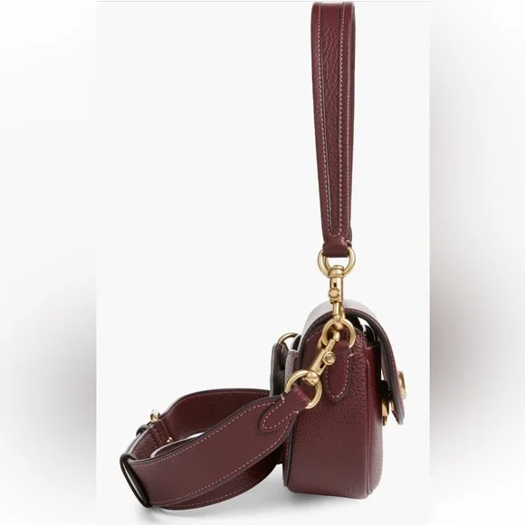 New Coach pebbled leather Merlot Shoulder Bag Gold Accents slip pocket in back - Picture 6 of 7